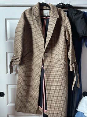 River Island Tan Houndstooth Trench Coat with Pink Trim